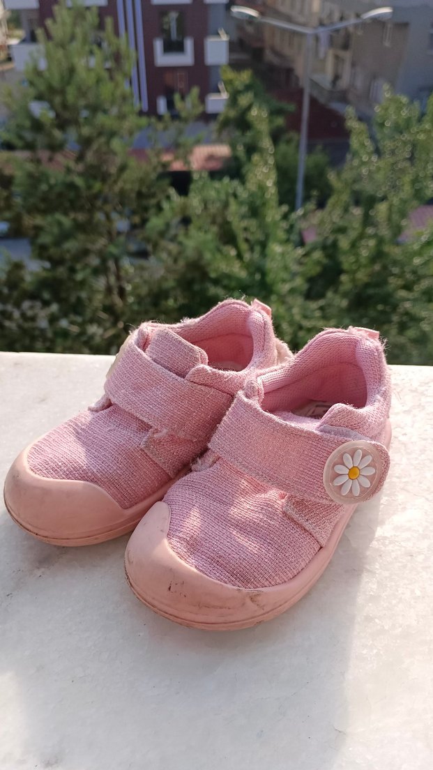 Kız Çocuk Pembe Cırtlı Çiçekli Spor Ayakkabı - Görsel 3