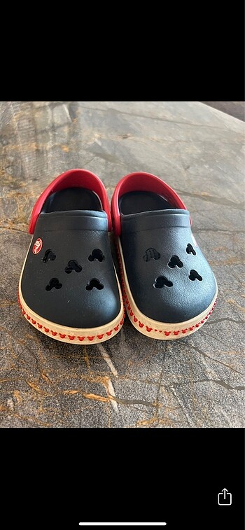 Crocs terlik