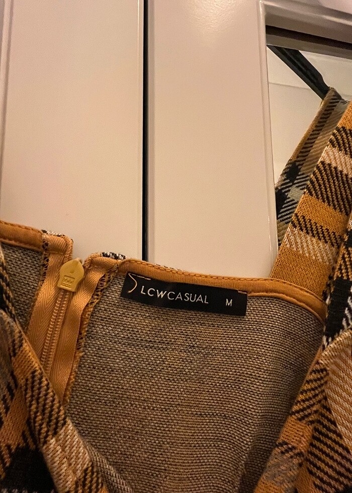 Hardal rengi askılı elbise - Görsel 3