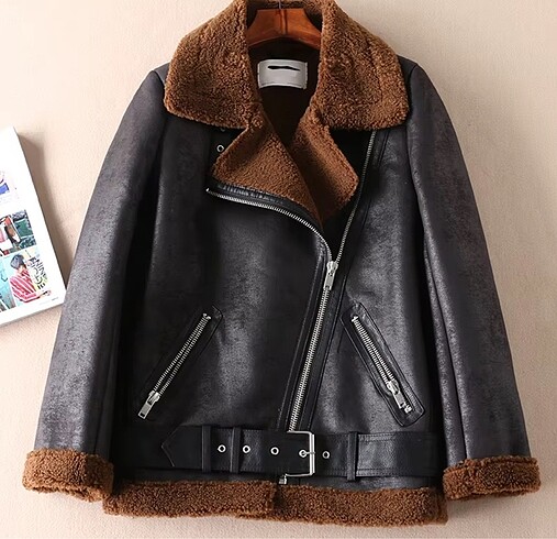 ZARA MONT