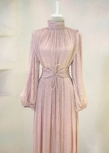 Moda zehrada nellie Pudra Pembesi abiye