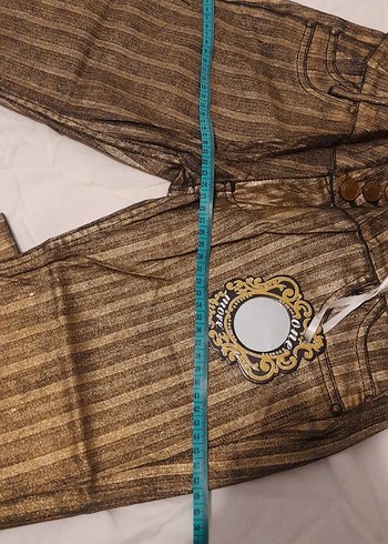 Altın Parlak Çizgili Jean - Görsel 4