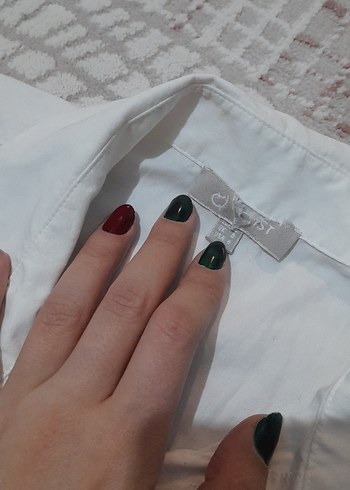 Düğmeli Beyaz Keten Kadın Gömlek - Görsel 2