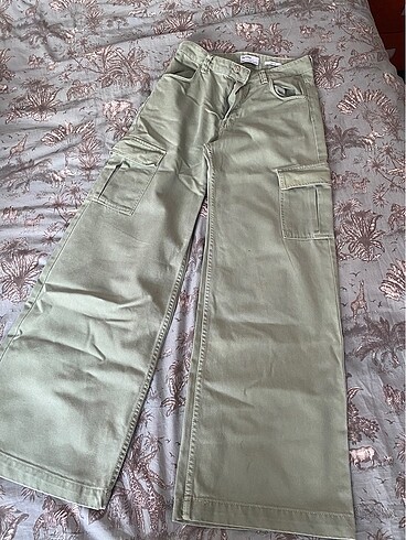 38 Beden Bershka Wide Leg Kargo Pantolon