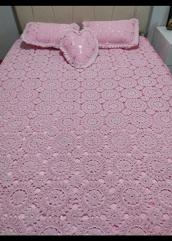 dantelli Pembe Yatak Örtüsü Seti - Görsel 2