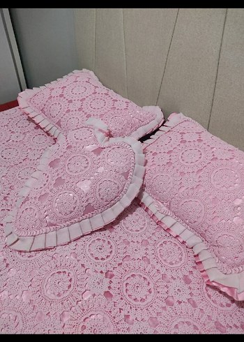 dantelli Pembe Yatak Örtüsü Seti - Görsel 5