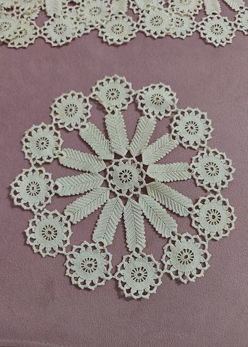 Elişi dantel yatak odası takımı - Görsel 3