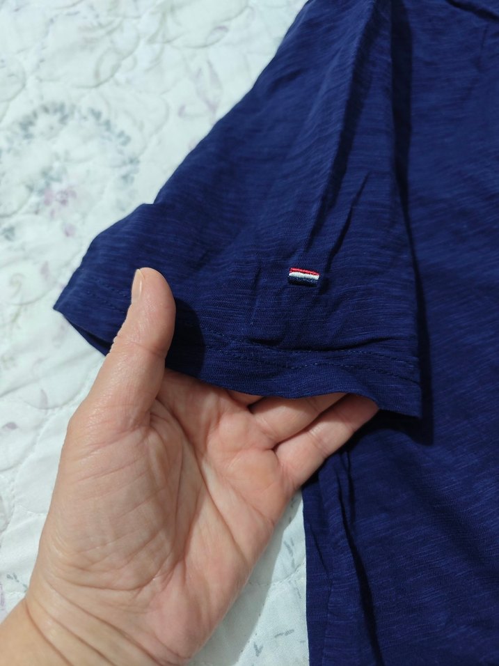 Erkek Lacivert V Yaka Kısa Kollu Tişört - Görsel 5