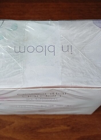 Essentials Garden Parfum In Bloom EDP 30ml.  - Görsel 2