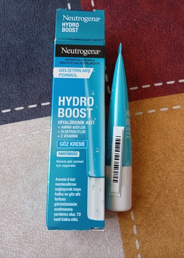 Hydro Boost® Yorgunluk Karşıtı Göz Kremi - Görsel 5