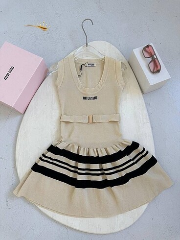 Miu miu elbise triko