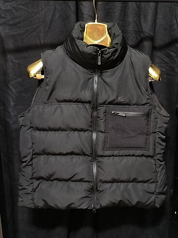 Lacoste yelek