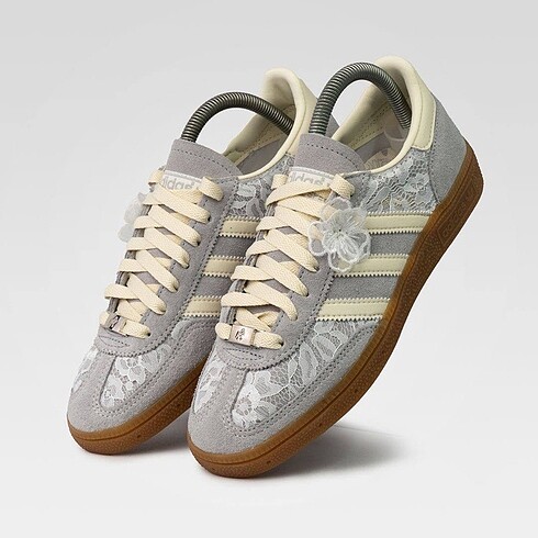 Adidas spezial
