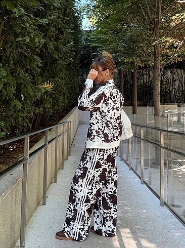 Adidas ayakkabı eşofman takımı - Görsel 3