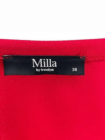 38 Beden kırmızı Renk Trendyol & Milla Kısa Elbise %70 İndirimli.