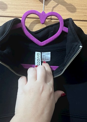 H&M Fermuarlı Siyah Yüksek Yakalı Sweatshirt