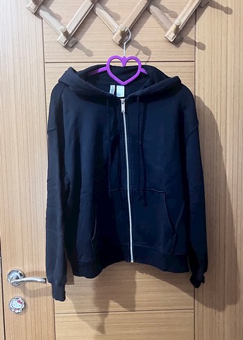 Siyah Kapüşonlu Fermuarlı Sweatshirt