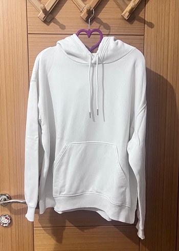 Beyaz Kapüşonlu Kadın Sweatshirt