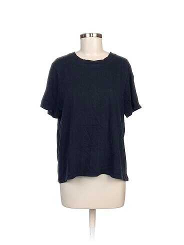 Marks & Spencer T-shirt %70 İndirimli.