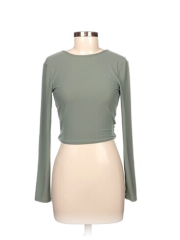 H&M Bluz %70 İndirimli.