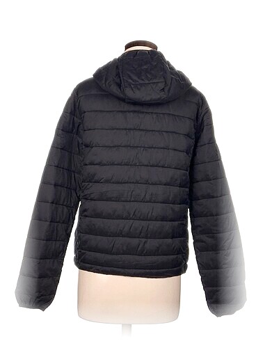 m Beden Pull and Bear Mont %70 İndirimli.