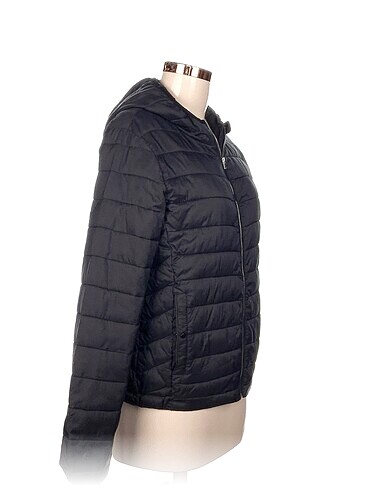 Pull and Bear Pull and Bear Mont %70 İndirimli.