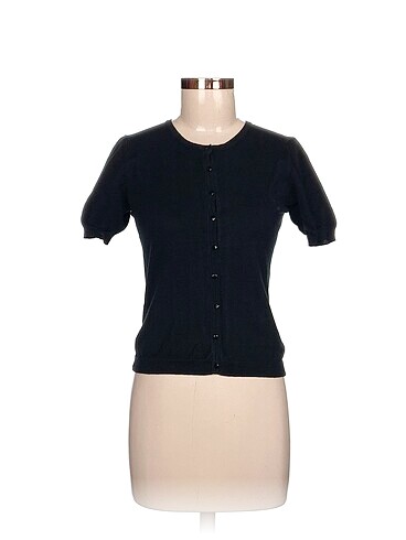 Zara T-shirt %70 İndirimli.