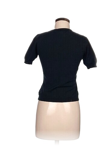 l Beden Zara T-shirt %70 İndirimli.