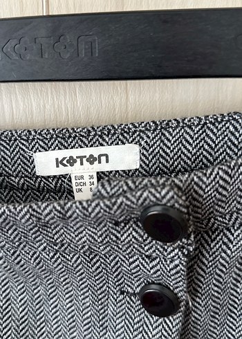 Düğmeli Gri Mini Etek - Görsel 4