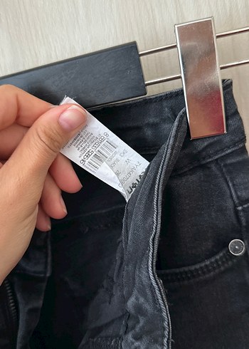 Siyah Kadın Dar Kesim Midi Denim Pantolon - Görsel 5