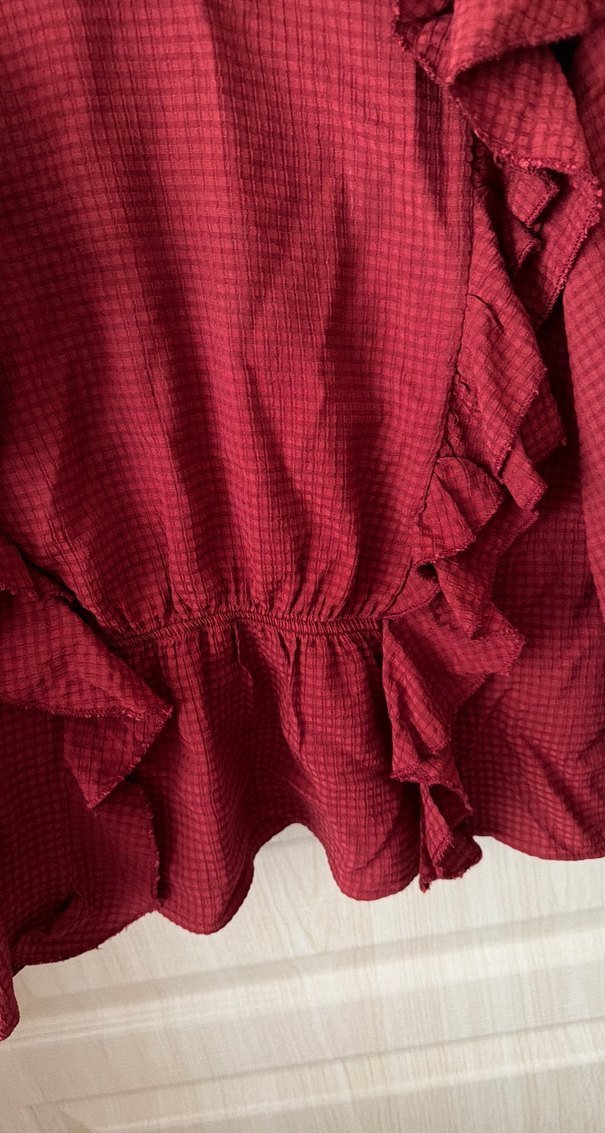 Bordo Uzun Kollu Fırfırlı Bluz - Görsel 4