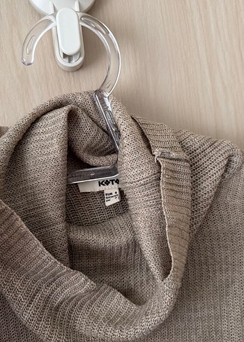 Bej Kadın Boğazlı Triko Kazak - Görsel 4