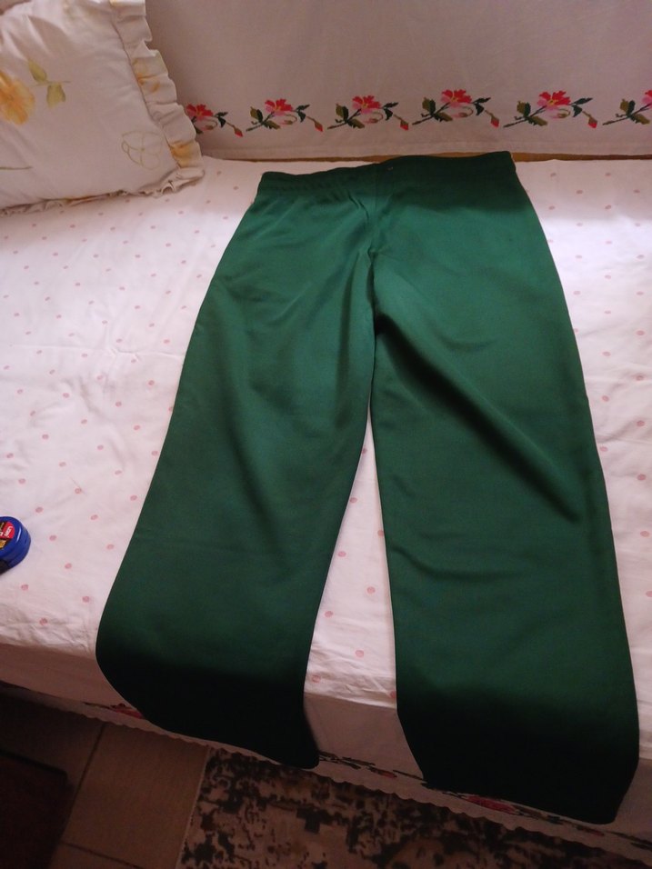 Yeşil Kadın Rahat Kesim Eşofman Altı - Görsel 4