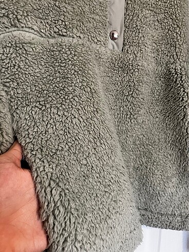 Bershka BERSCHKA SU YEŞİLİ POLAR / M BEDEN