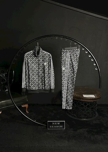 ADİDAS MONOGRAM EŞOFMAN TAKIM - Görsel 3