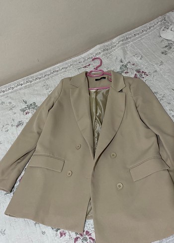Trendyol & Milla Bej Kadın Midi Boy Düğmeli Blazer Ceket