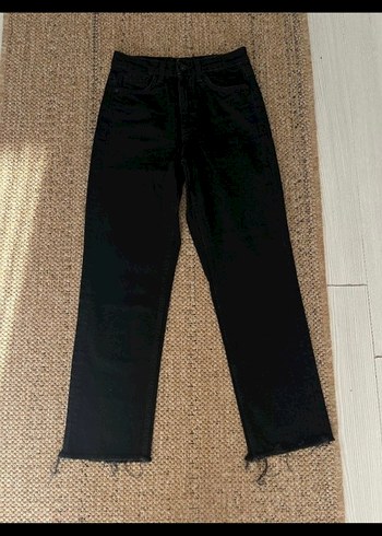 paçası kesik jean, crocs denim