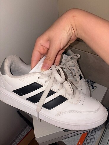 Adidas Kadın Spor Ayakkabı