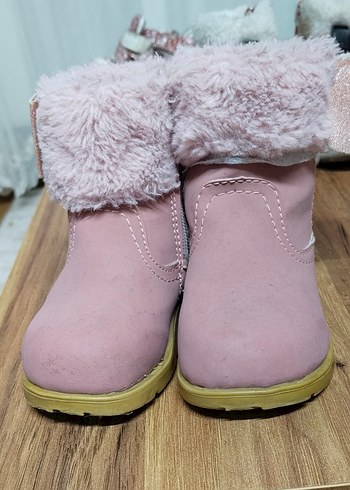 LC Waikiki kız çocuk bot