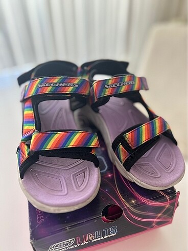 Skechers kız çocuk sandalet