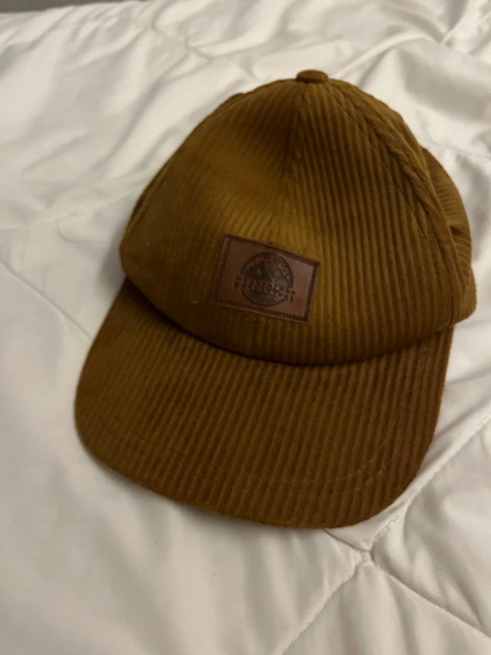 Kadın Kahverengi Kadife Pliseli Şapka - Görsel 3