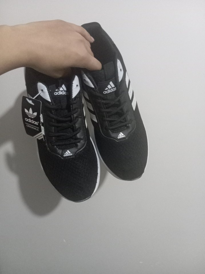 Adidas Siyah Bağcıklı Erkek Spor Ayakkabı - Görsel 3