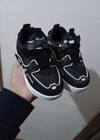 Erkek Çocuk Siyah Punk Tarz Spor Ayakkabı - Görsel 2