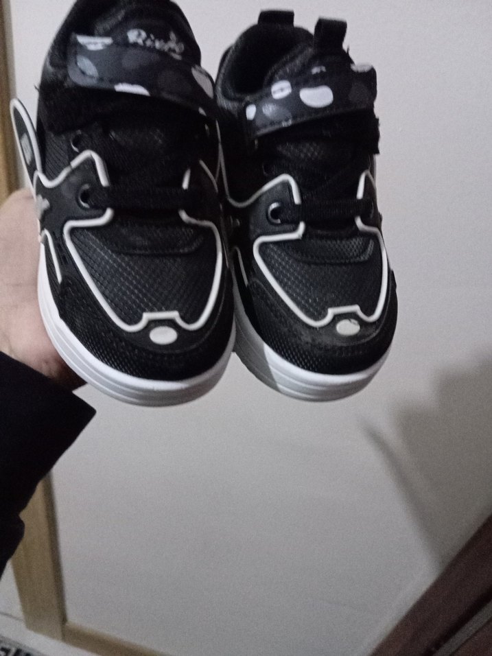 Erkek Çocuk Siyah Punk Tarz Spor Ayakkabı - Görsel 3