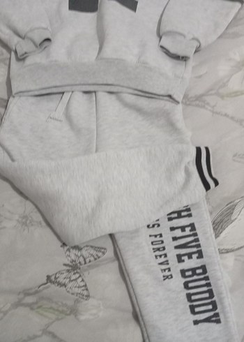 Gri Kapüşonlu Erkek Çocuk Eşofman Takımı - Görsel 2