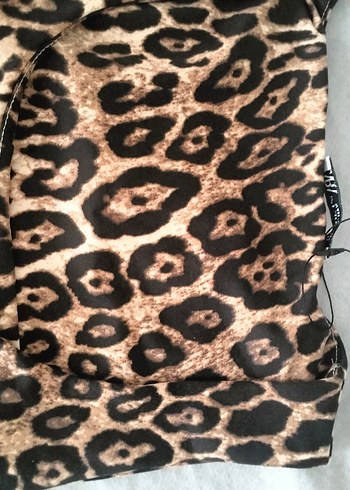 zara kare yaka askılı bluz atlet