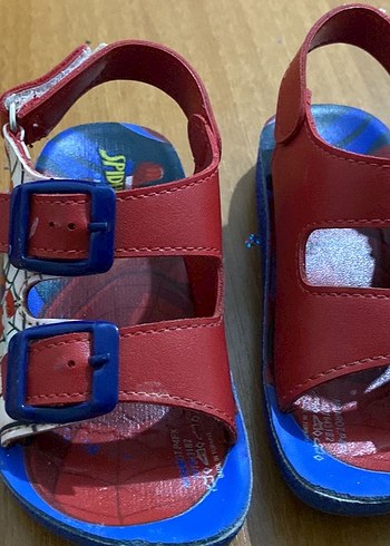 Kırmızı Spiderman Baskılı Erkek Çocuk Sandalet - Görsel 3