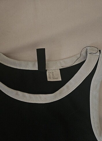 H&M H&m kontrast bluz