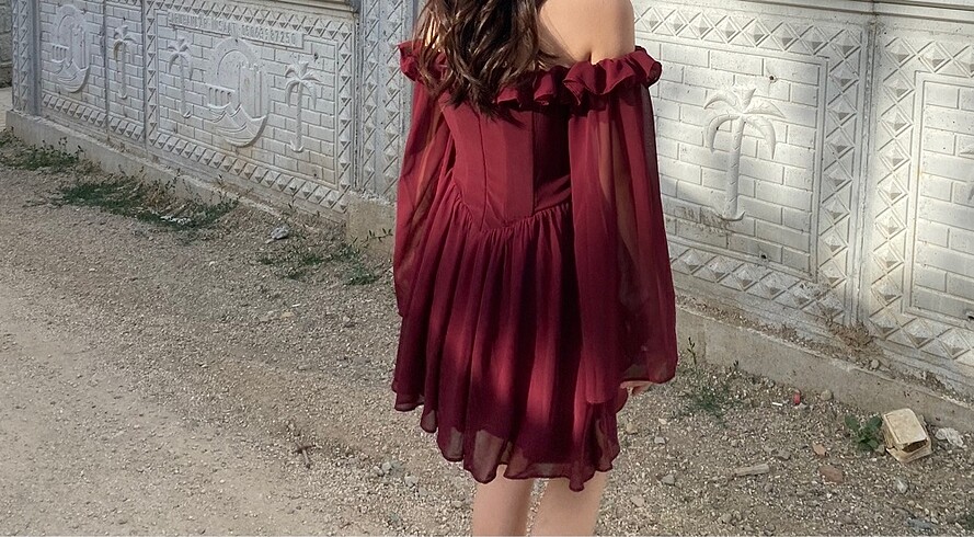 s Beden bordo kısa korseli elbise