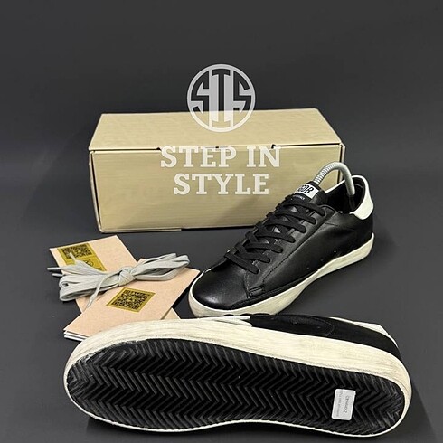 Diğer Siyah Golden Goose sneaker